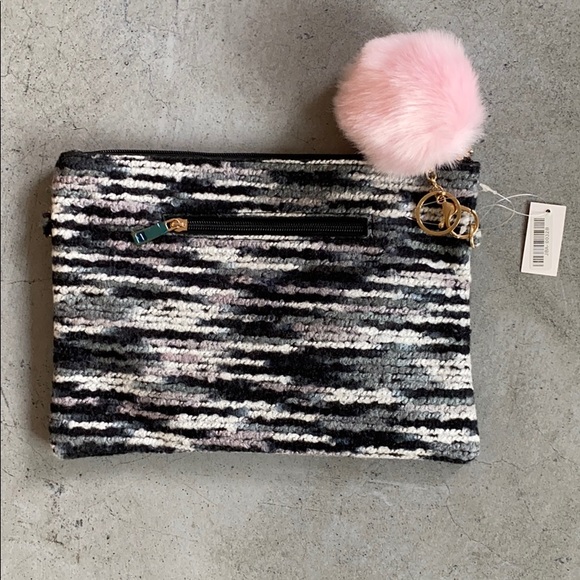 Beautiful boho yarn clutch/handbag - Picture 6 of 6